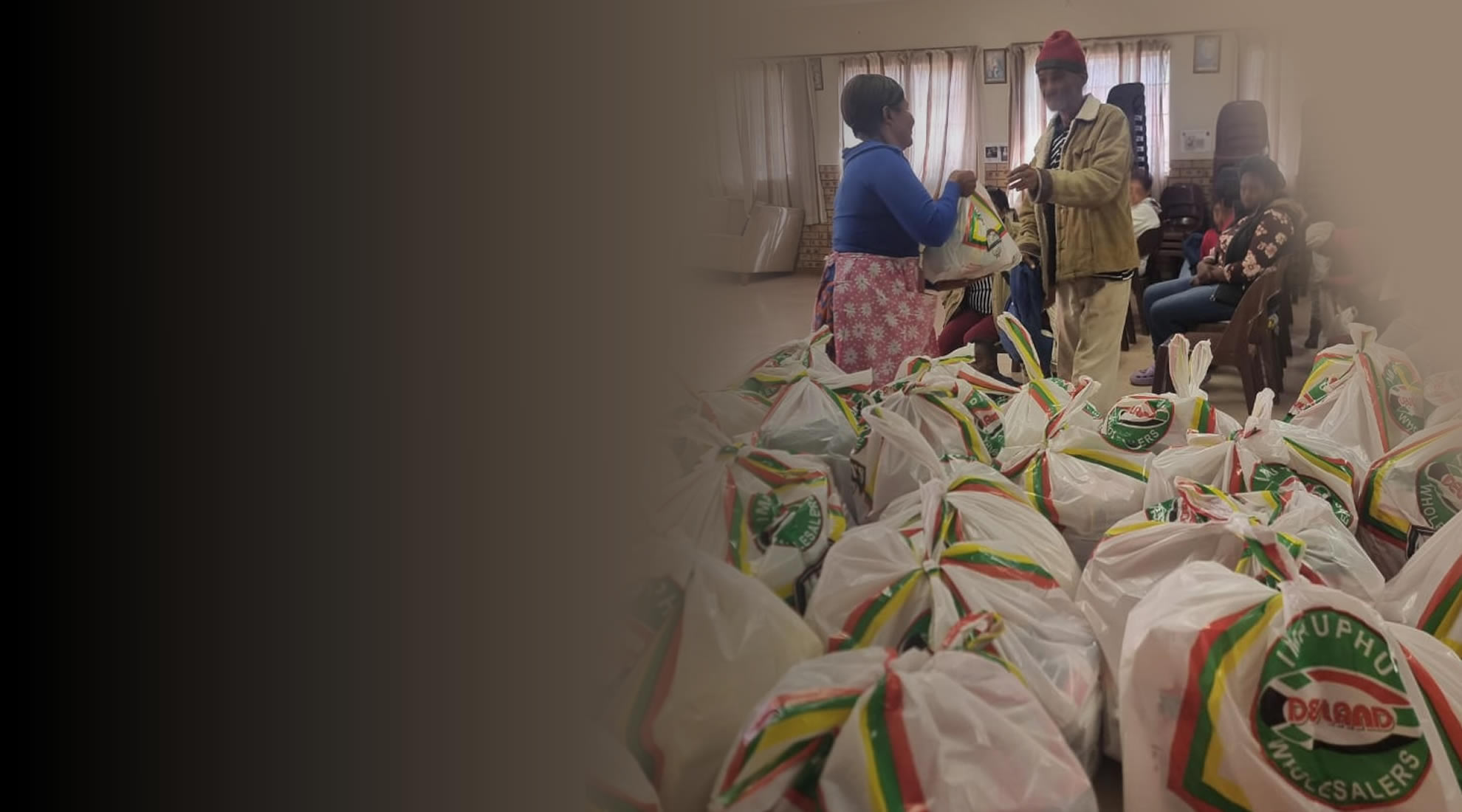 Food parcels for the poor